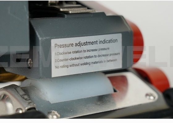 Saldatrice del PVC EPDM Geomembrane dell'HDPE, saldatore caldo di plastica automatico del cuneo